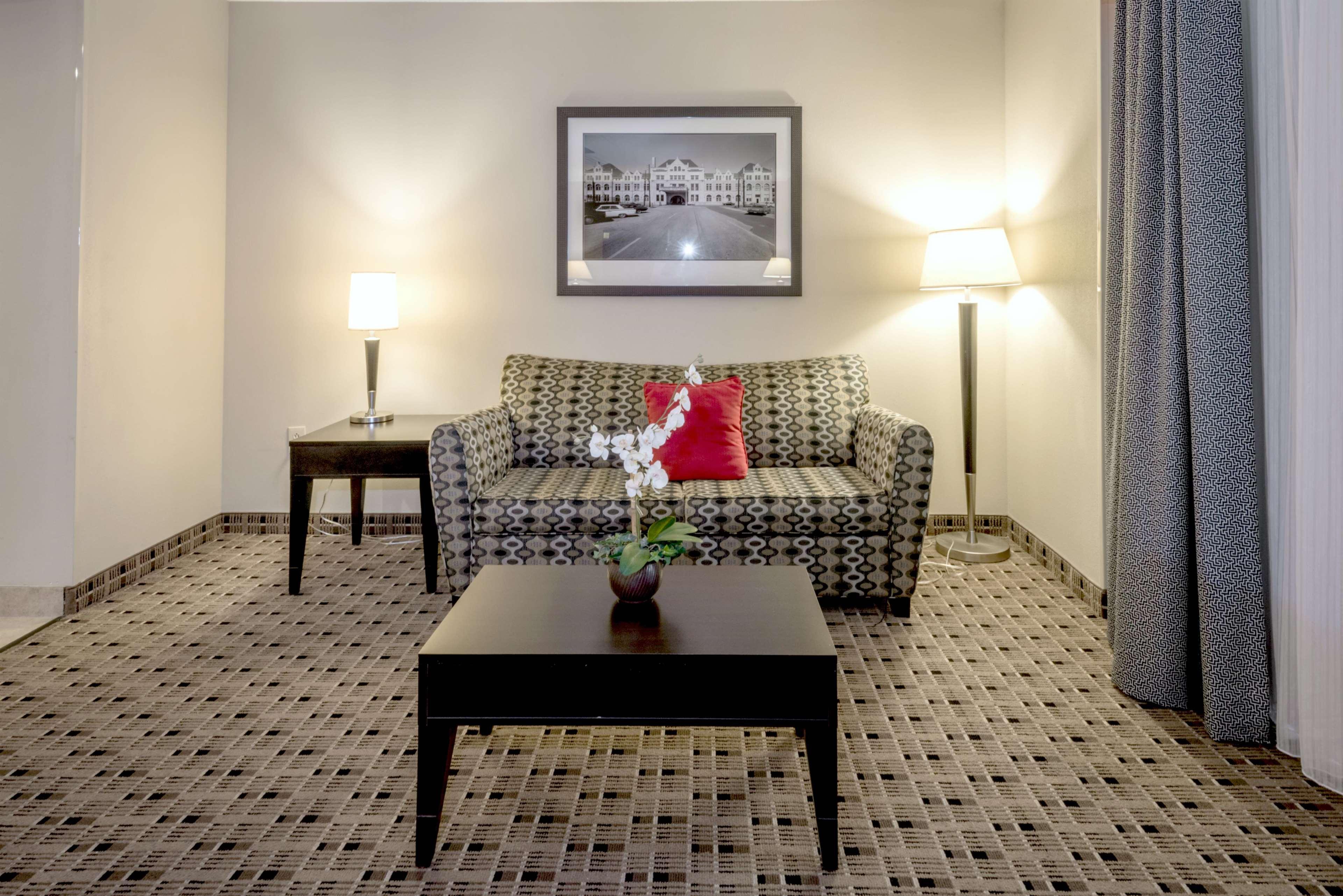 Hampton Inn & Suites Montgomery-Downtown Eksteriør bilde
