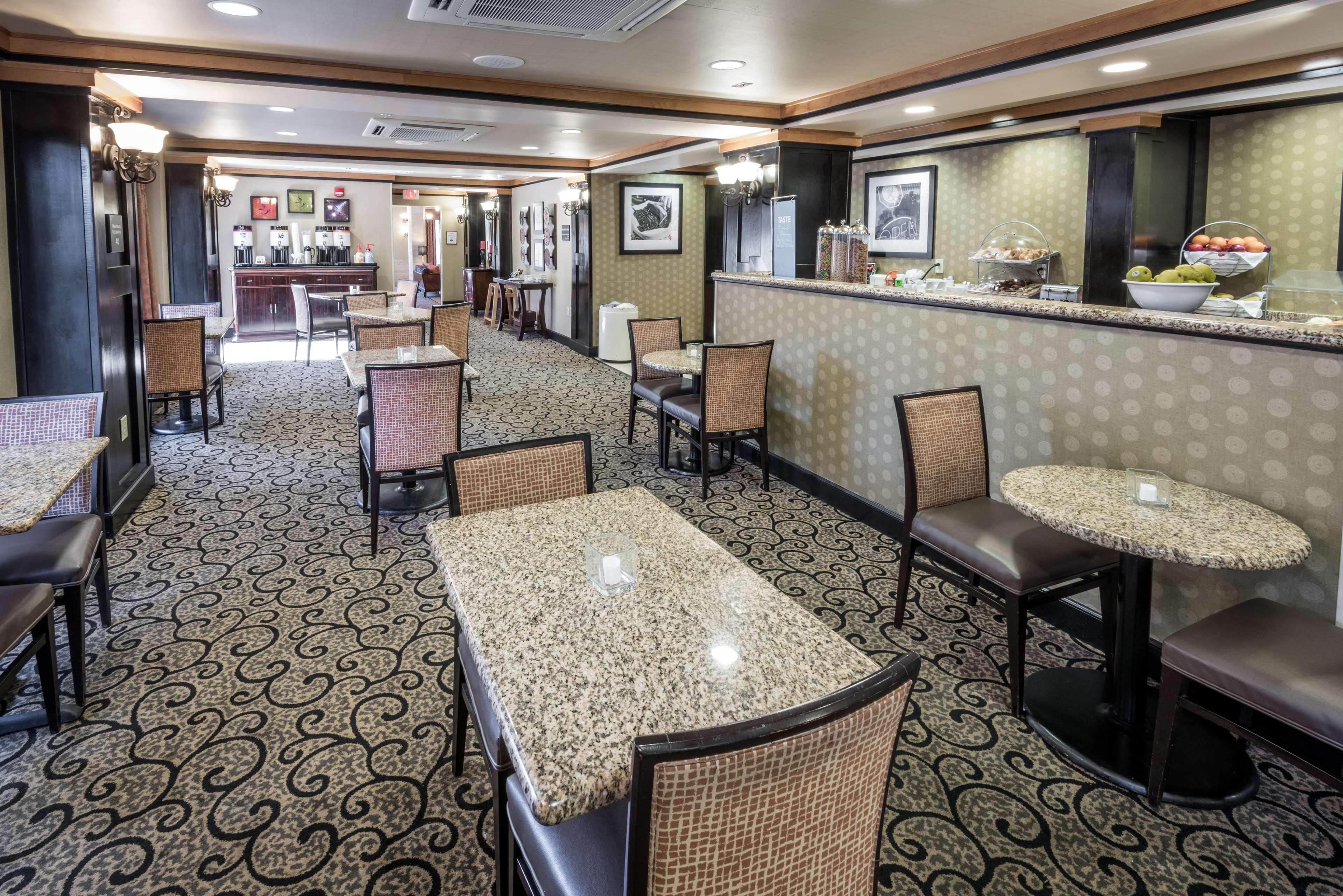 Hampton Inn & Suites Montgomery-Downtown Eksteriør bilde