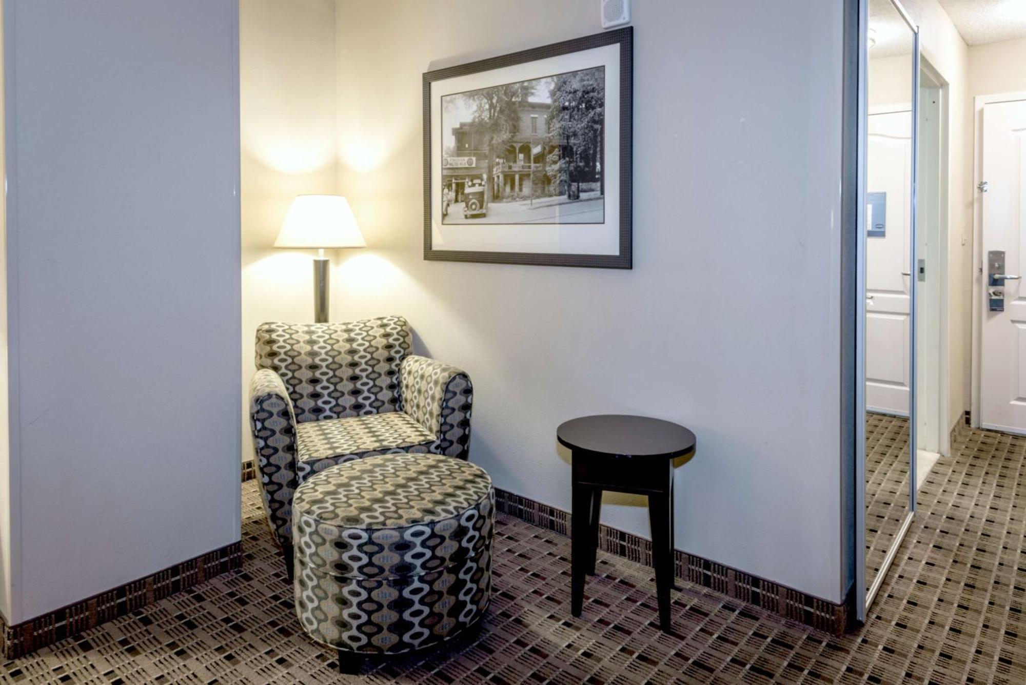 Hampton Inn & Suites Montgomery-Downtown Eksteriør bilde